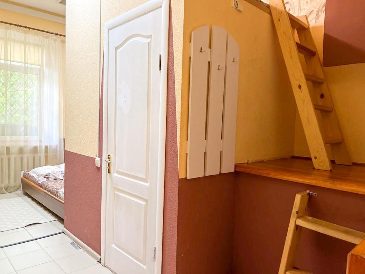 Mini-Hotel In The Heart Of Kiev Exteriör bild